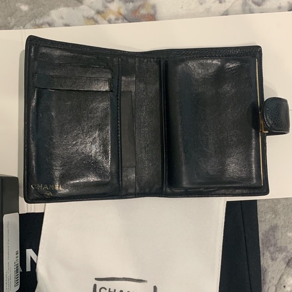 Chanel Wallet Full Inclusion Kiss lock style - Picture 8 of 10